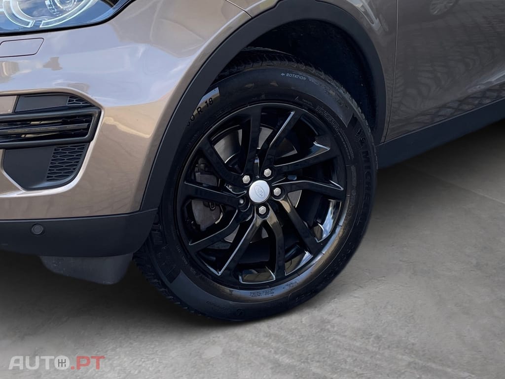 Land Rover Discovery Sport 2.0 TD4 HSE Luxury 7L Auto