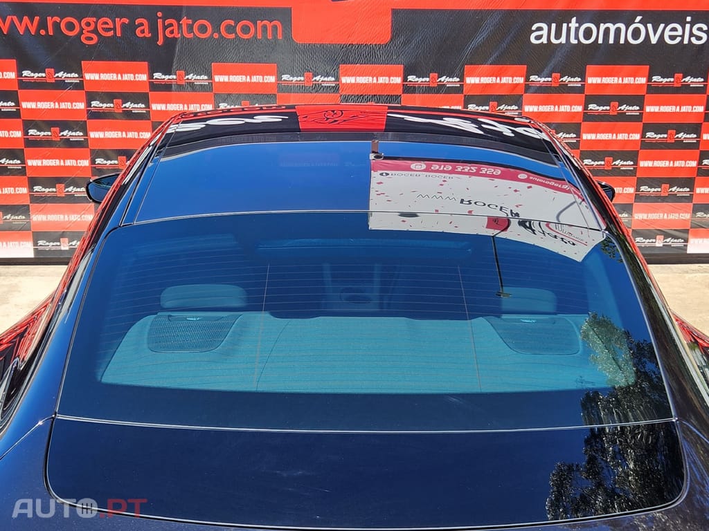 Porsche Taycan 4S bateria Performance Plus