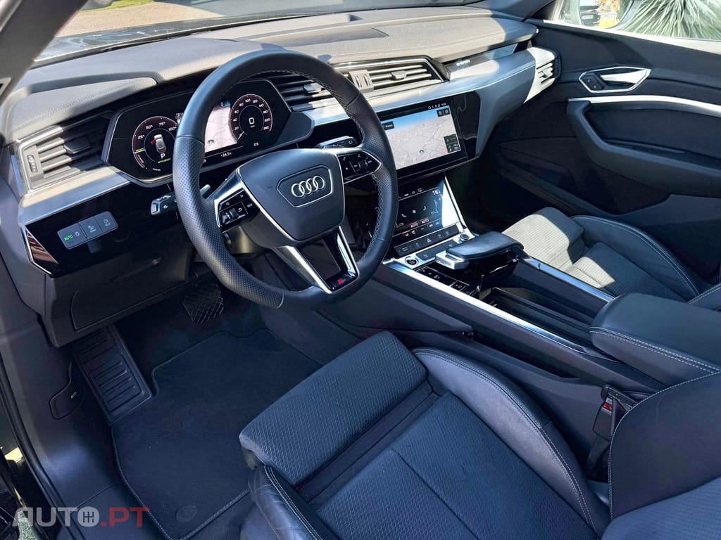 Audi E-Tron 55 quattro S line