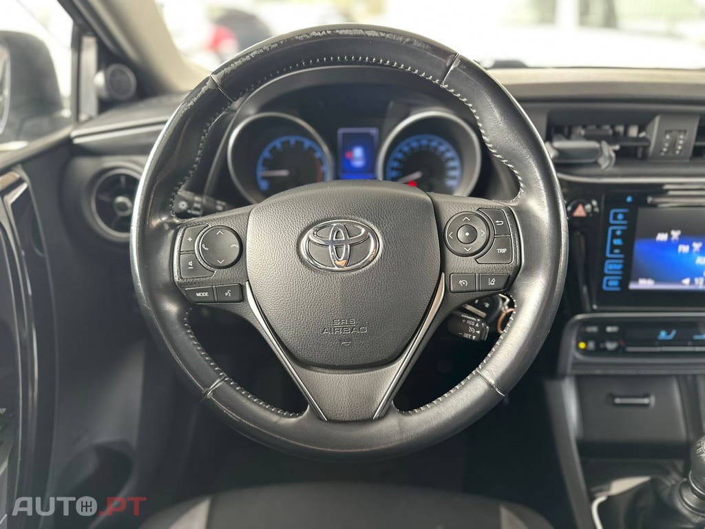 Toyota Auris 1.2T Comfort+Pack Sport