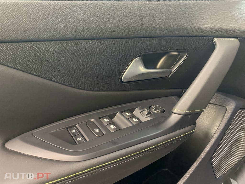 Peugeot 408 1.6 Hybrid GT e-DCS7