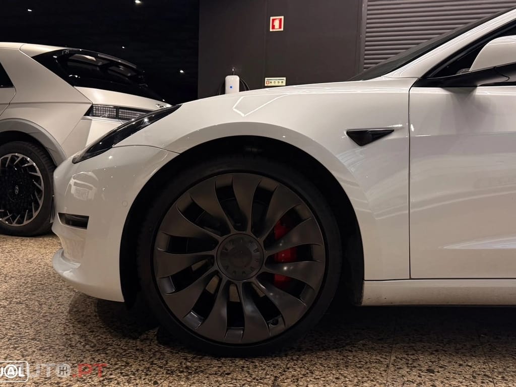 Tesla Model 3 Performance Dual Motor AWD