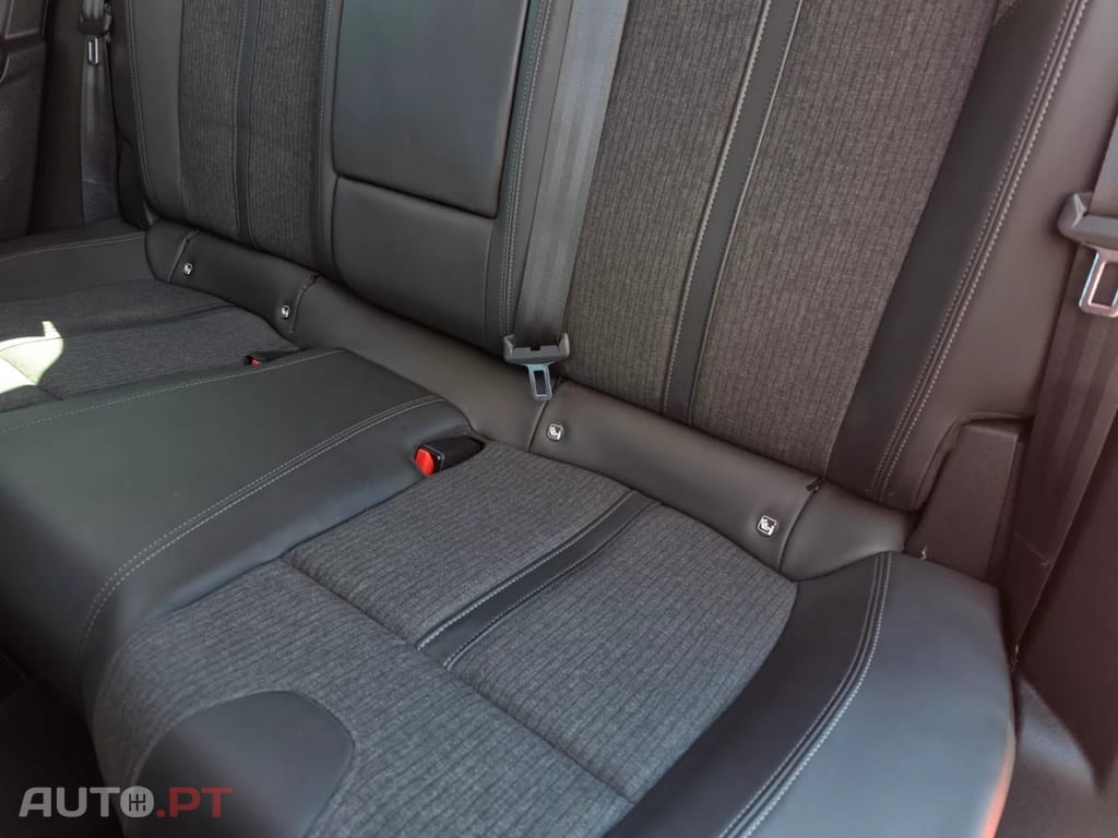 Peugeot 508 1.6 Hybrid Allure Pack e-EAT8