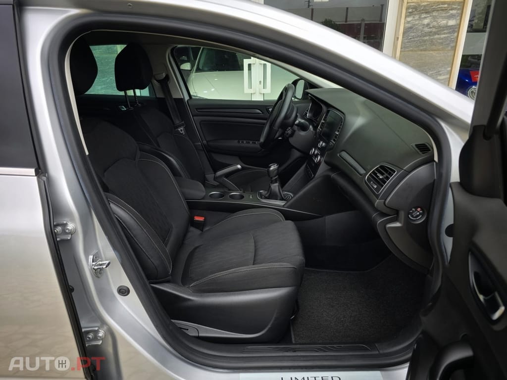 Renault Mégane Sport Tourer 1.5 Blue dCi Limited