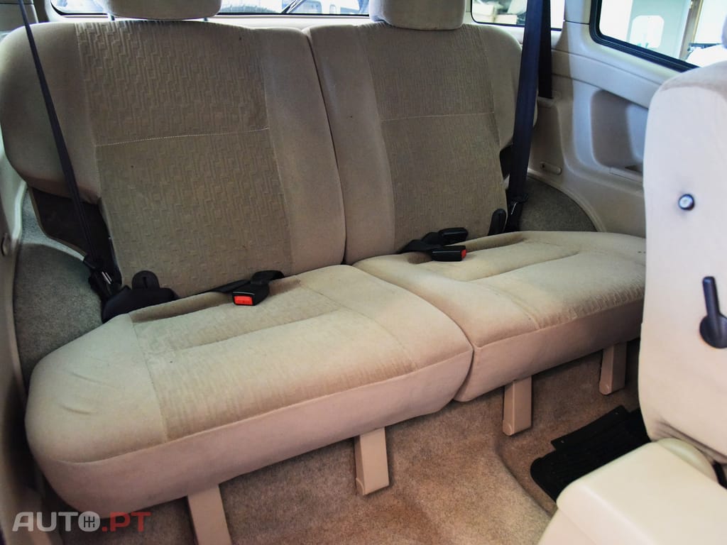 Nissan Terrano II 3.0 TDi Luxury