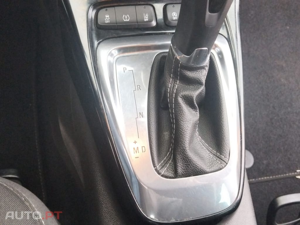 Opel Crossland X 1.2 T Innovation Aut.