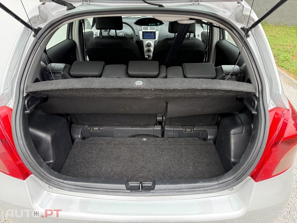 Toyota Yaris 1.0 VVT-i Comfort+AC