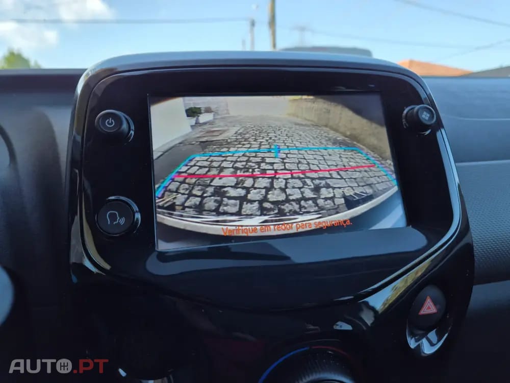 Peugeot 108 1.0 VTi Style