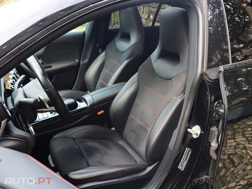 Mercedes-Benz CLA 180 d Shooting Brake AMG Premium Plus