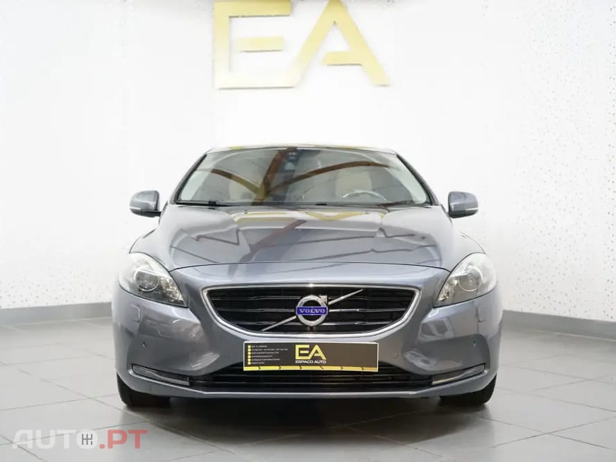 Volvo V40 1.6 D2 Summum
