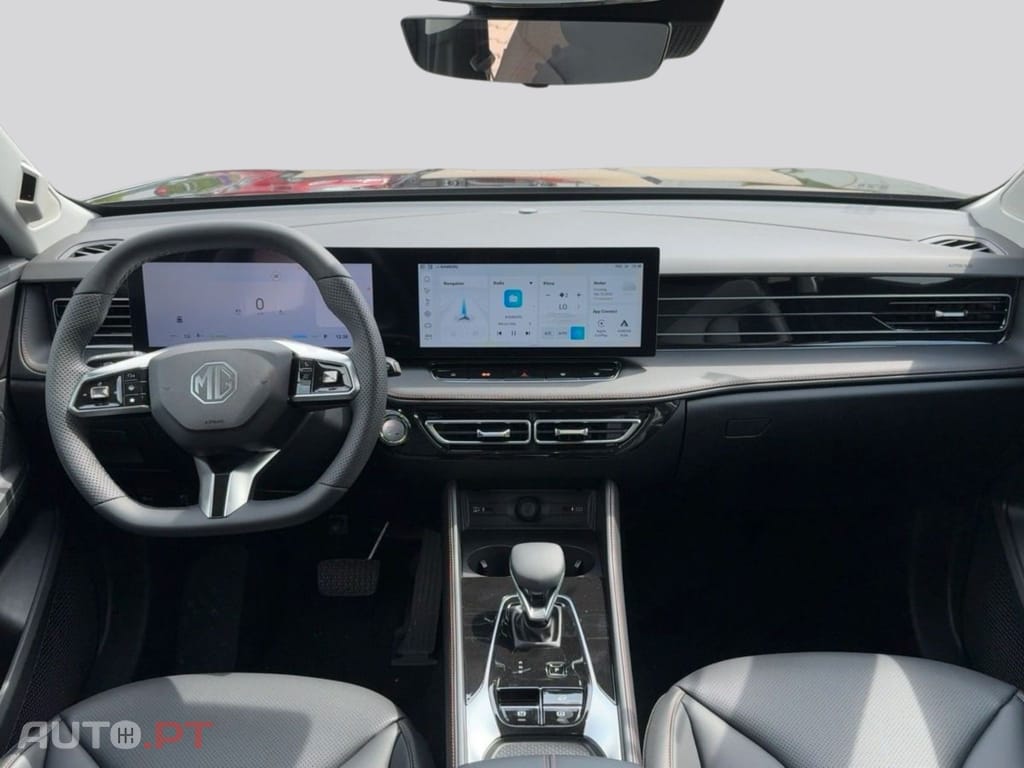 MG EHS PHEV Luxury  