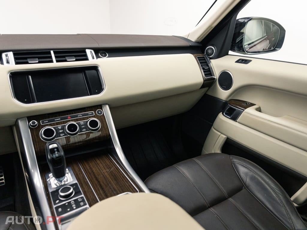 Land Rover Range Rover Sport 3.0 SDV6 HSE Dynamic