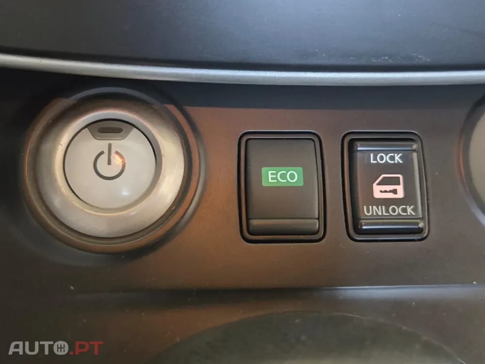 Nissan NV200 NV200 Caixa Hidralica