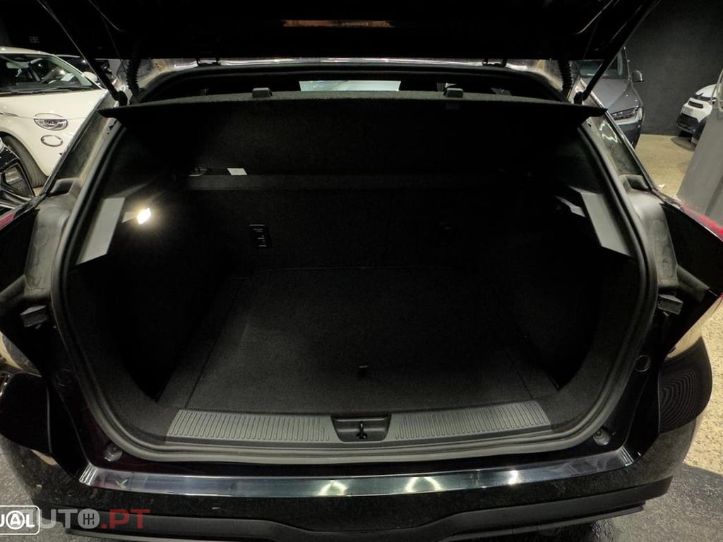 MG MG4 64 kWh Luxury