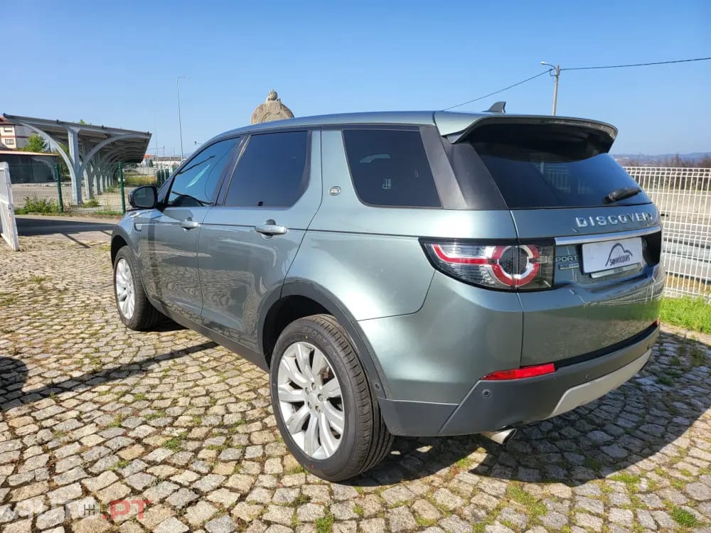 Land Rover Discovery Sport 2.0 TD4 HSE Luxury 7L Auto