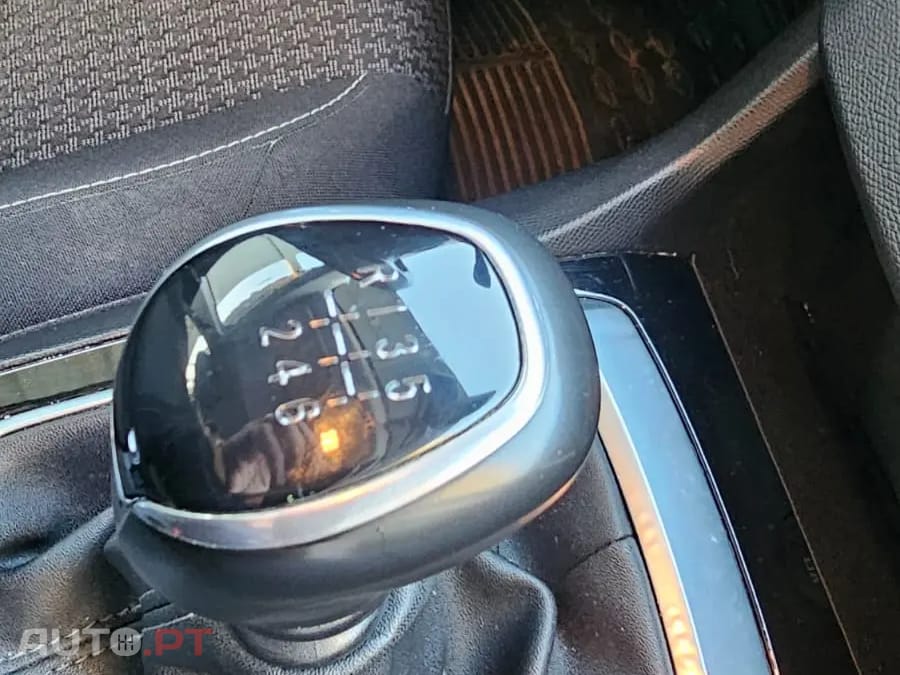 Peugeot 308 1.5 BlueHDi Style