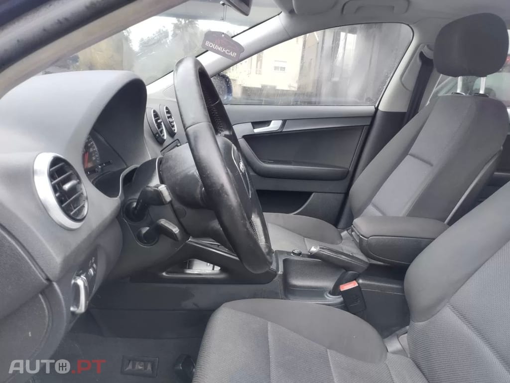 Audi A3 Sportback 1.6 TDI Attraction