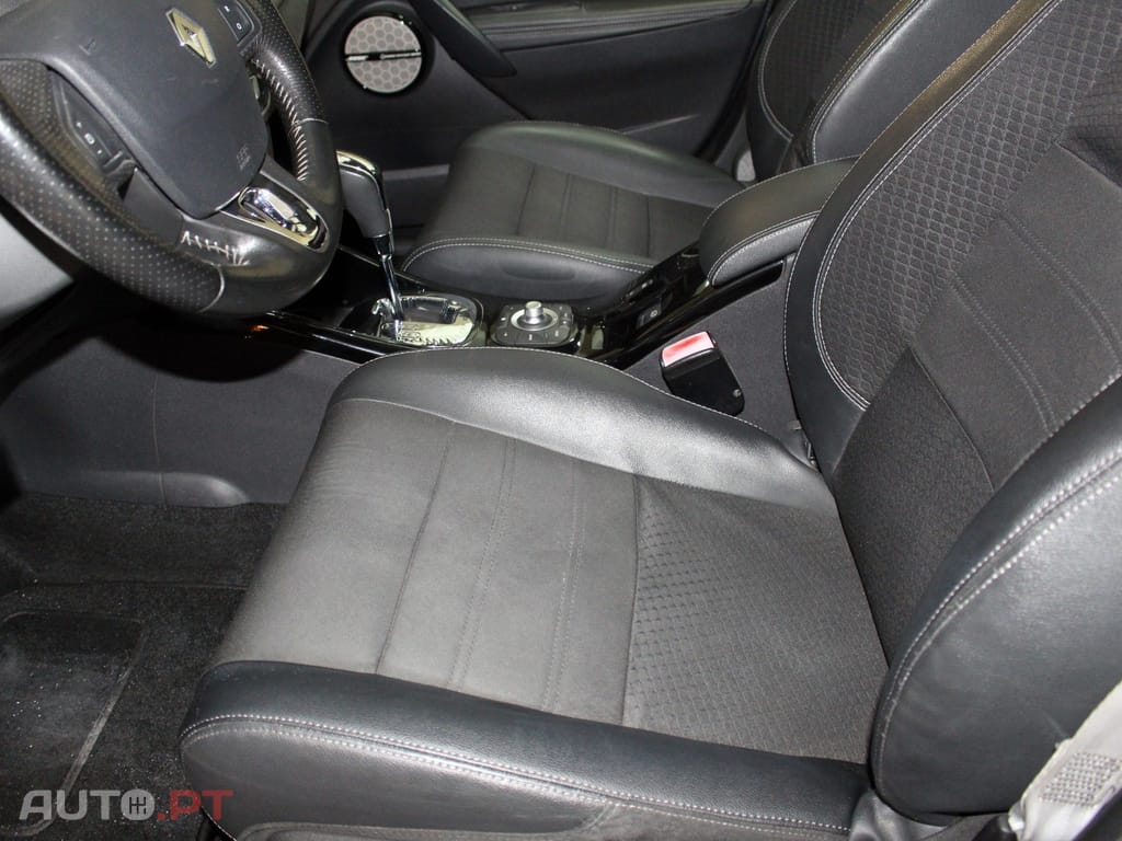 Renault Mégane 1.5 Blue dCi Bose Edition EDC