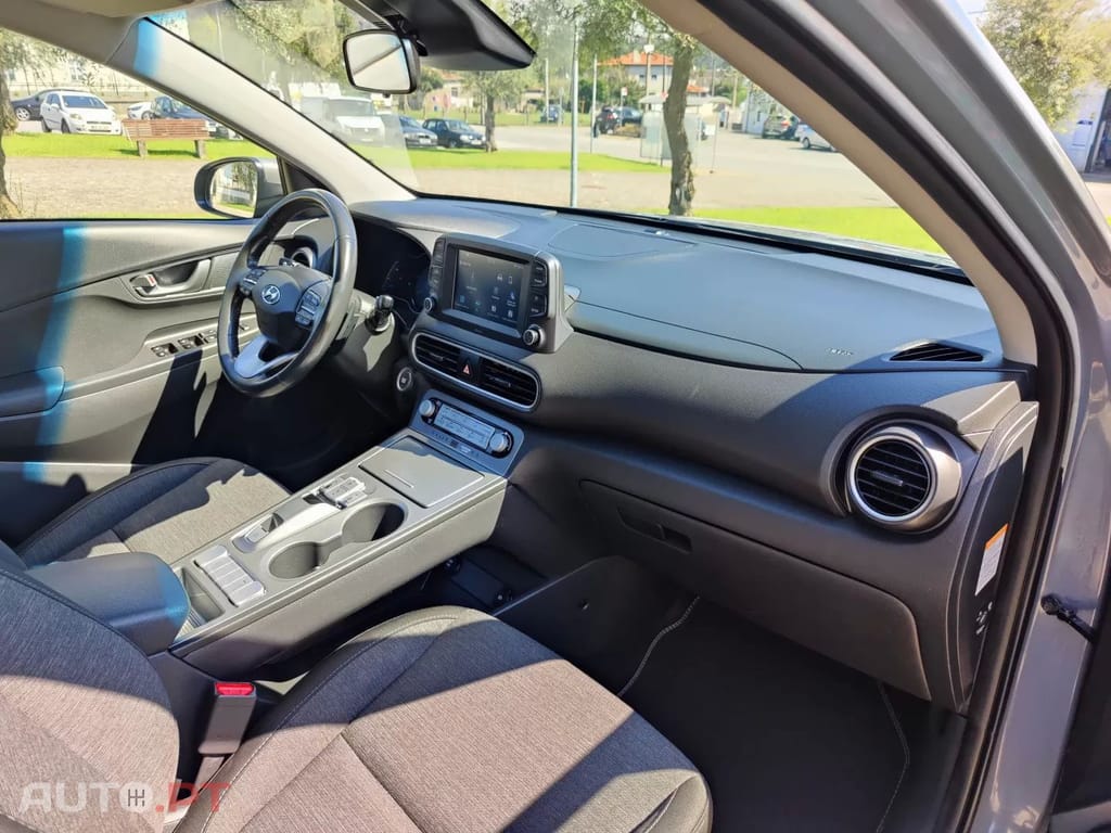 Hyundai Kauai 39 KWh Intuitive — fotografia 9