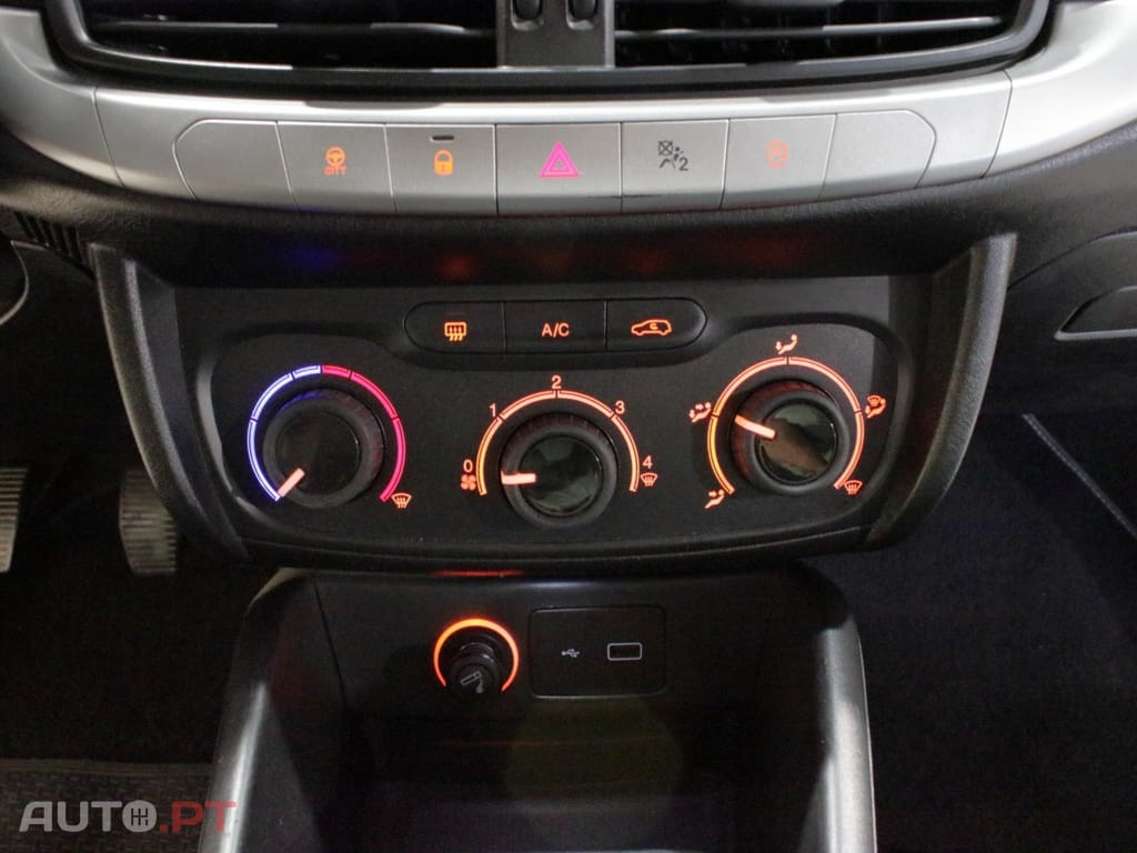 Fiat Tipo 1.3 M-jet Van IVA Dedutível