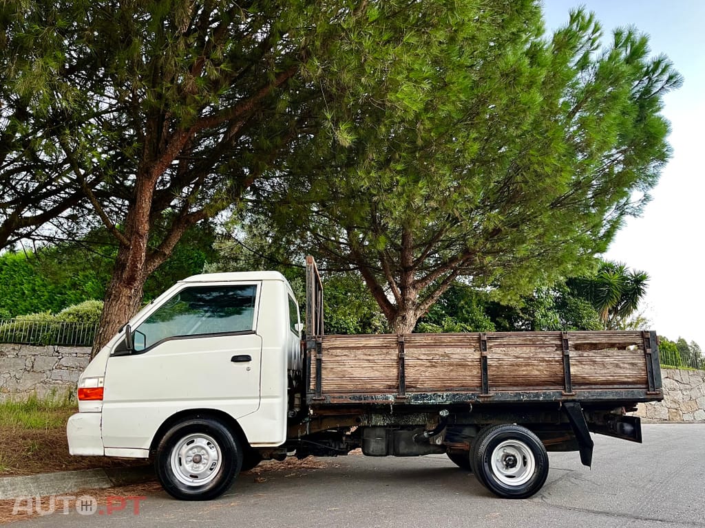 Hyundai H100 .