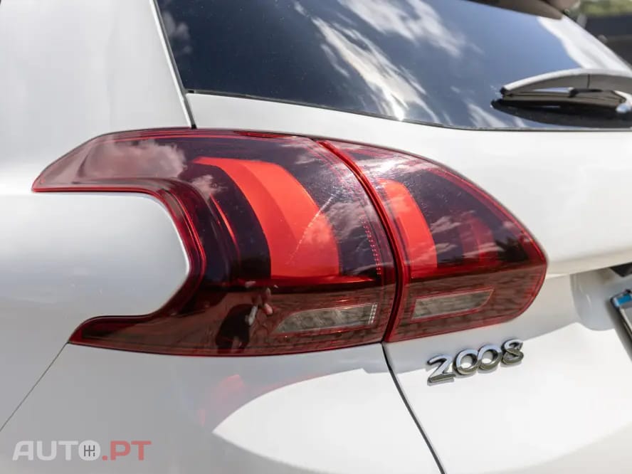 Peugeot 2008 1.6 BlueHDi Style