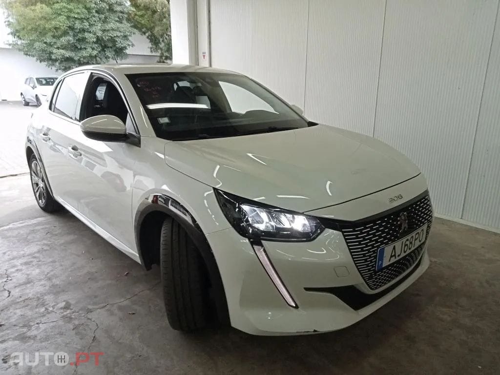 Peugeot E-208 50 kWh Allure