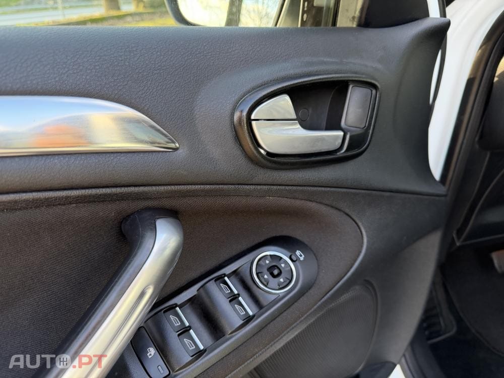 Ford S-Max 2.0 TDCi Titanium Powershift