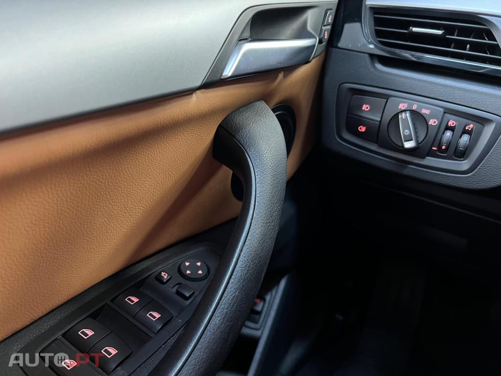 BMW X1 xDrive25e