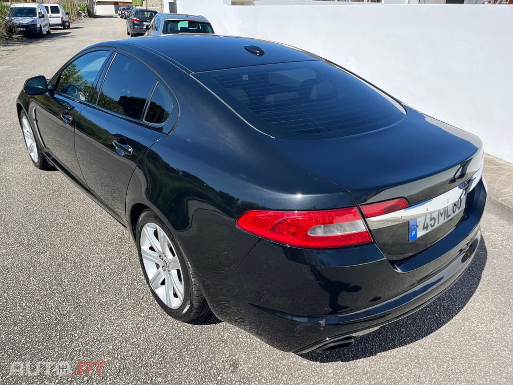 Jaguar XF 3.0 D V6 Premium Luxury