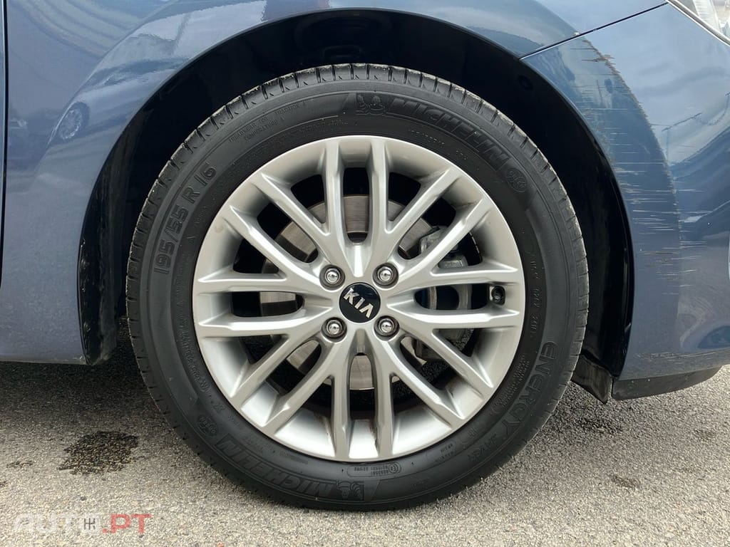 Kia Rio 1.0 T-GDi EX