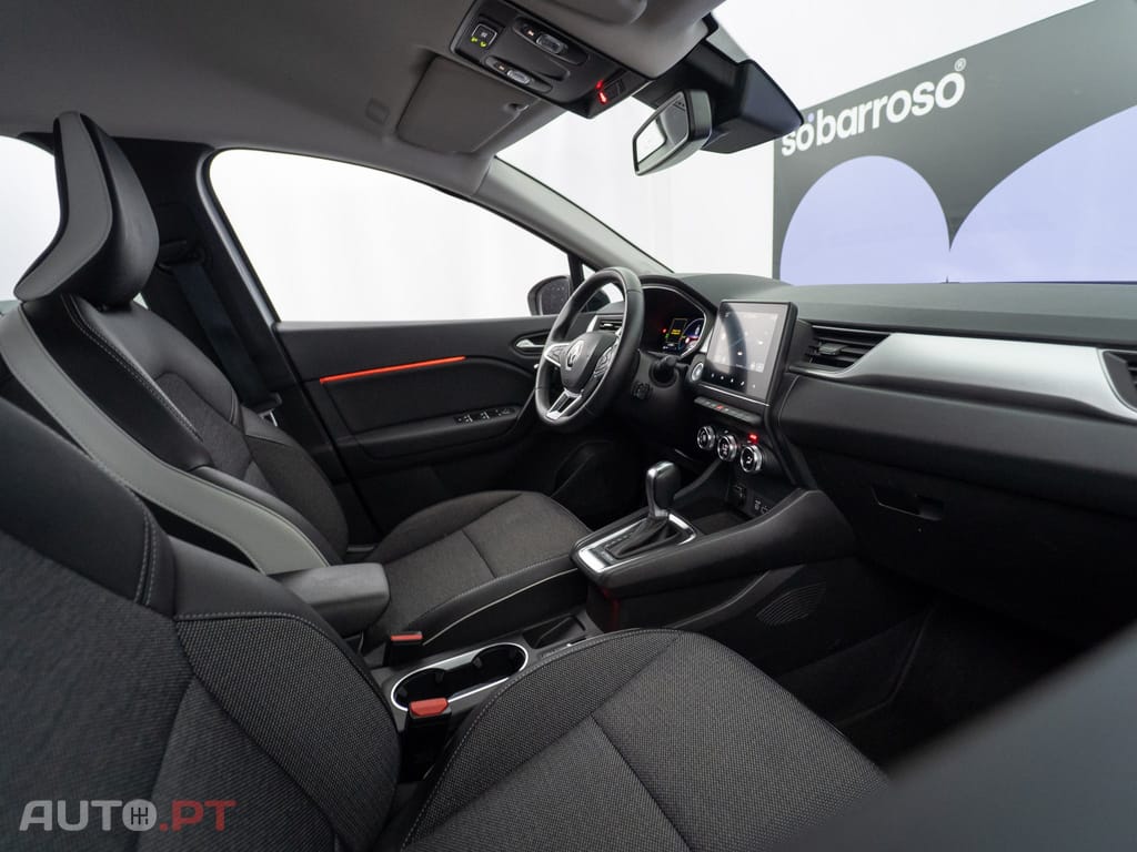 Renault Captur 1.6 E-Tech Plug-In Intens