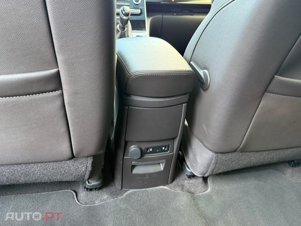 Renault Espace Energy dCi 130 Intens