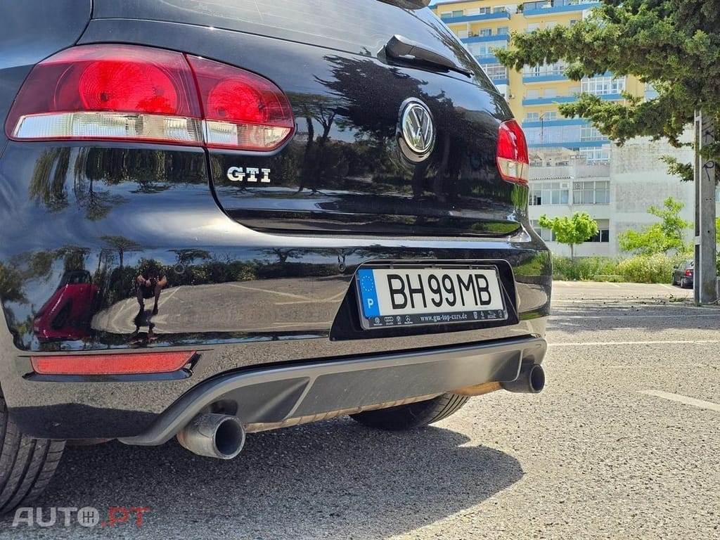 Volkswagen Golf 2.0 TSI GTI