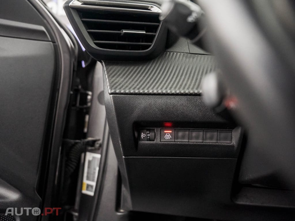 Peugeot 2008 1.2 PureTech Active