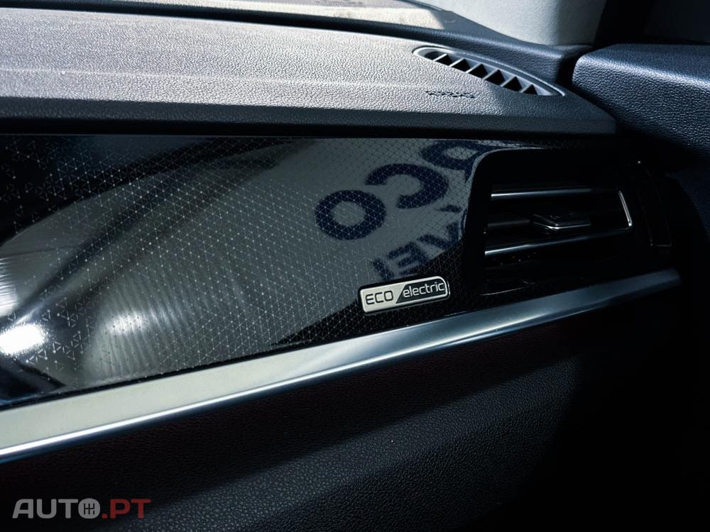 Kia Niro Premium Edition
