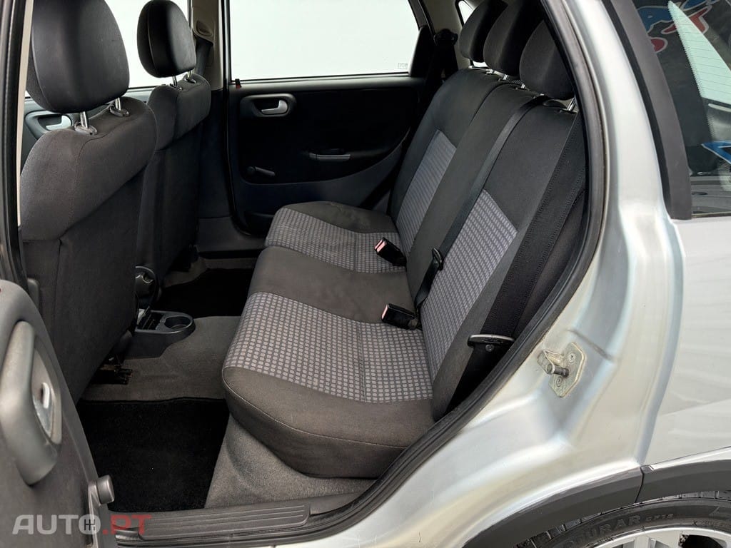 Opel Corsa 1.2 Twinport Cosmo