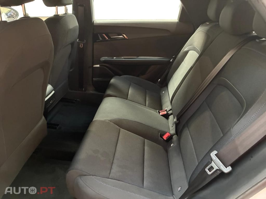 MG MG4 51 kWh Standard