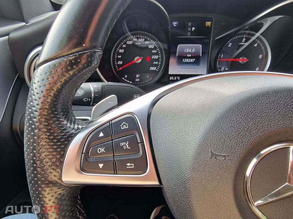 Mercedes-Benz C 250 d Coupe 9G-TRONIC AMG Line