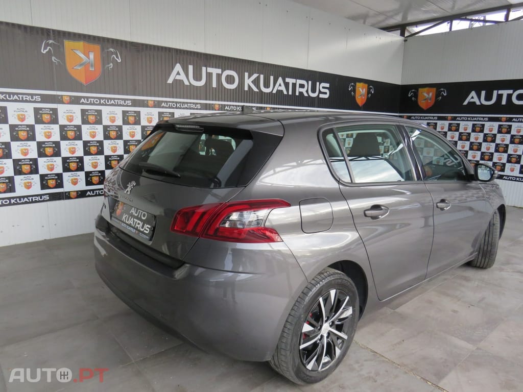 Peugeot 308 1.5 BlueHDi Business Line
