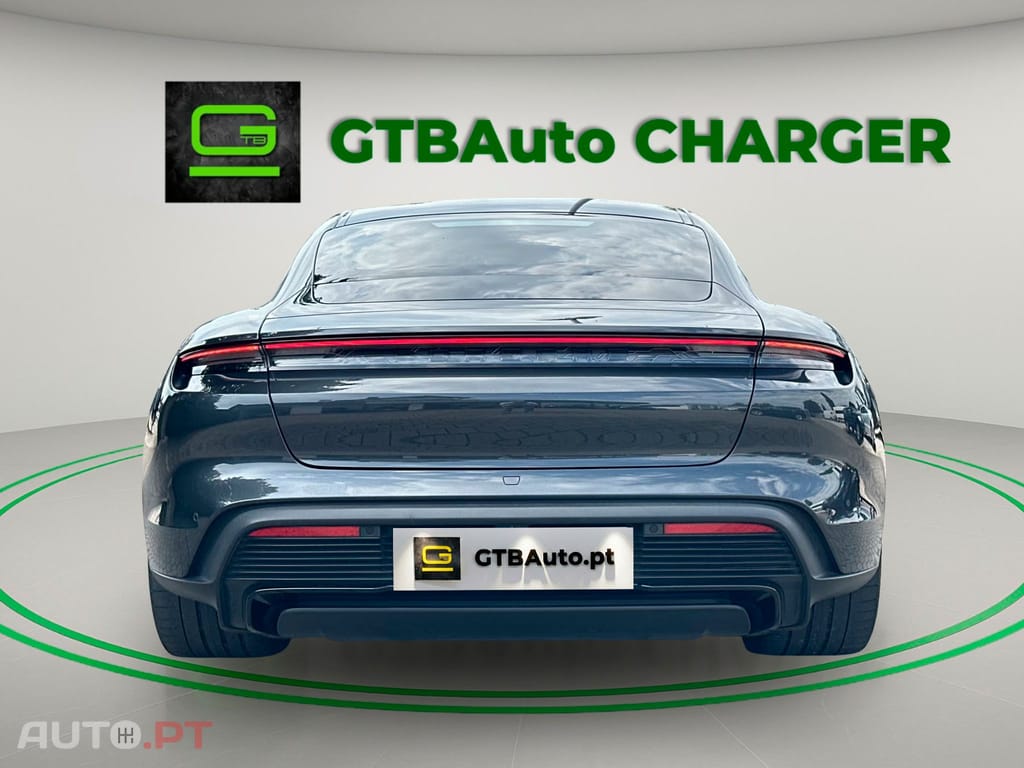 Porsche Taycan GTS I.V.A DEDUTIVEL 