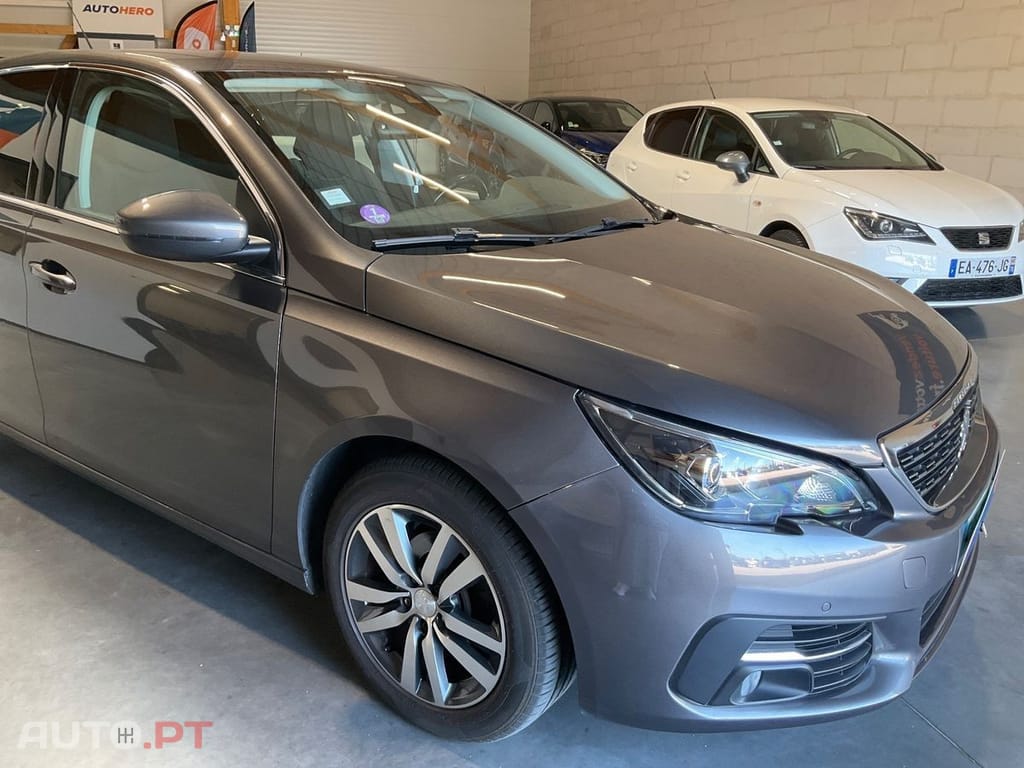Peugeot 308 PureTech 110 Stop & Start Allure
