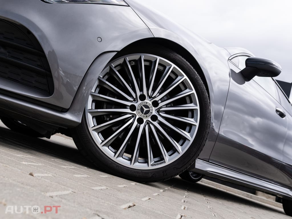 Mercedes-Benz CLA 220 d Shooting Brake AMG Line Aut.