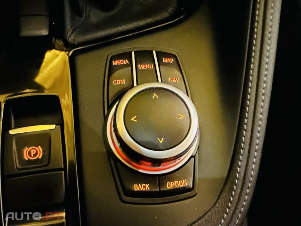 BMW X2 18 i sDrive Auto Pack M