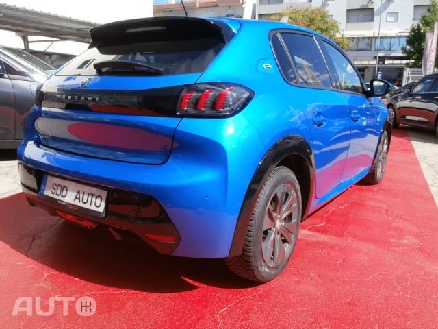 Peugeot E-208 50 kWh Allure