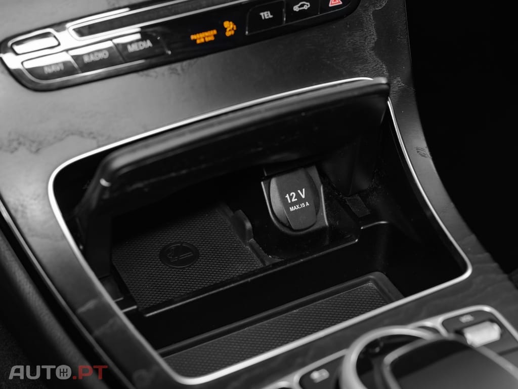 Mercedes-Benz C 220 d Station 9G-TRONIC AMG Line