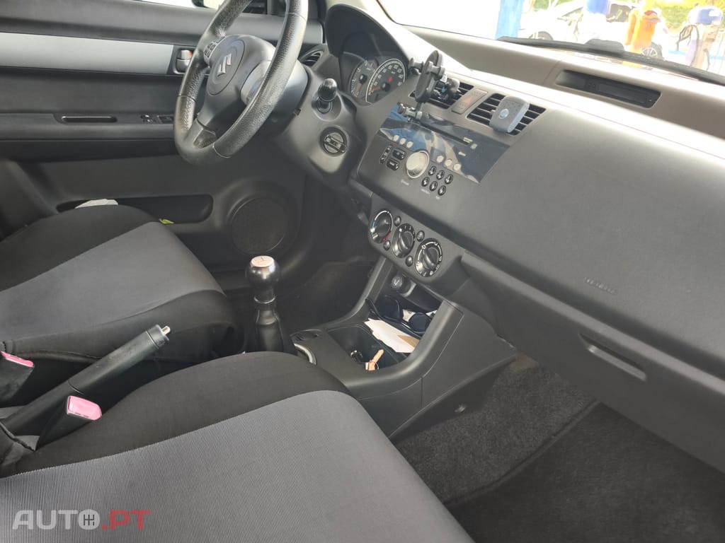 Suzuki Swift DDiS GL