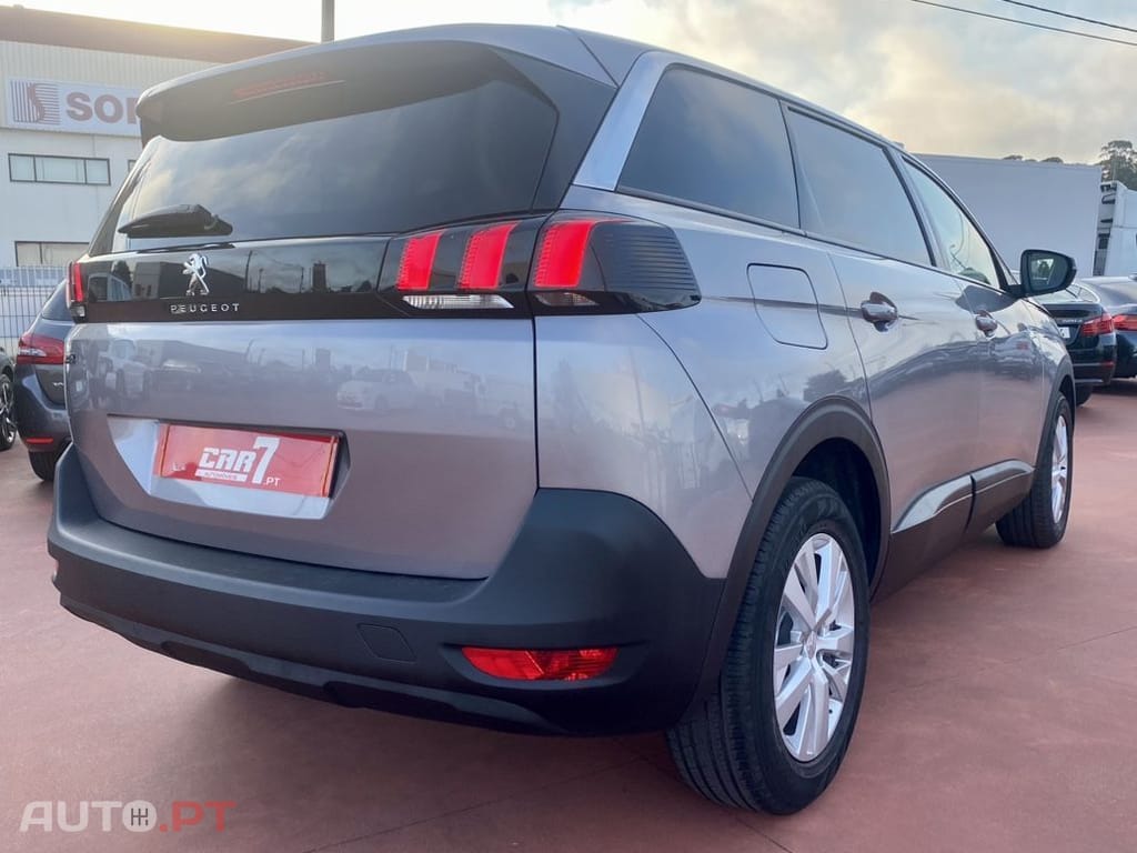 Peugeot 5008 1.5 BlueHDi Allure EAT8