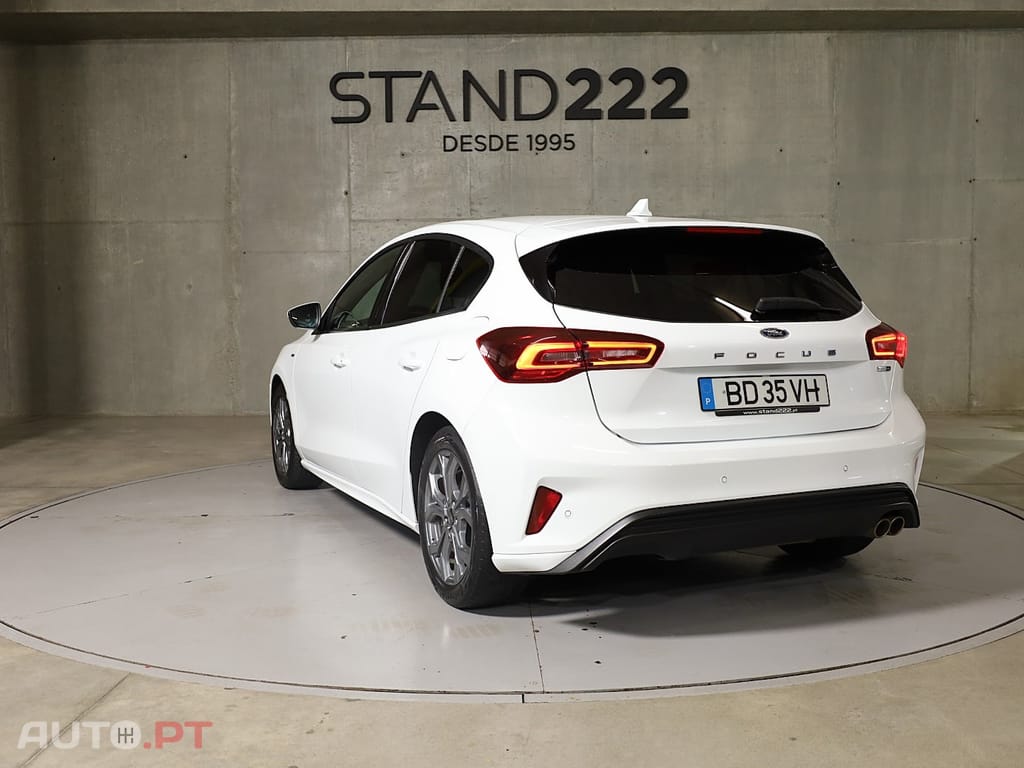 Ford Focus 1.0 EcoBoost MHEV ST-Line Aut