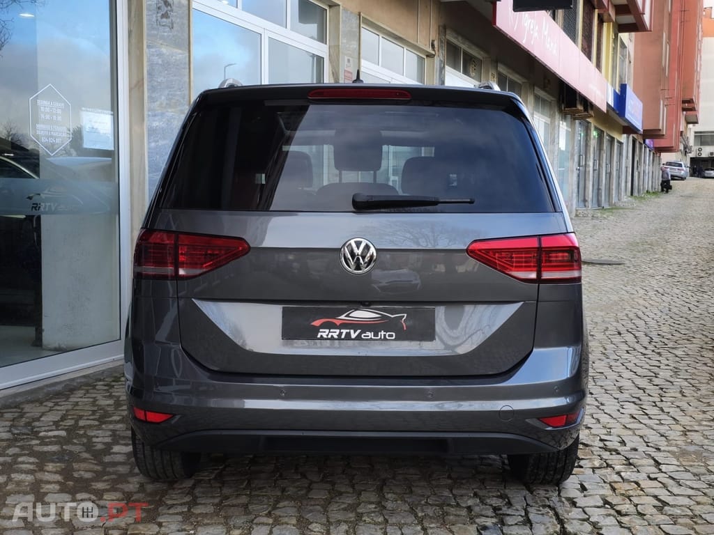 Volkswagen Touran 1.6 TDI Blue.Hig.DSG 5L
